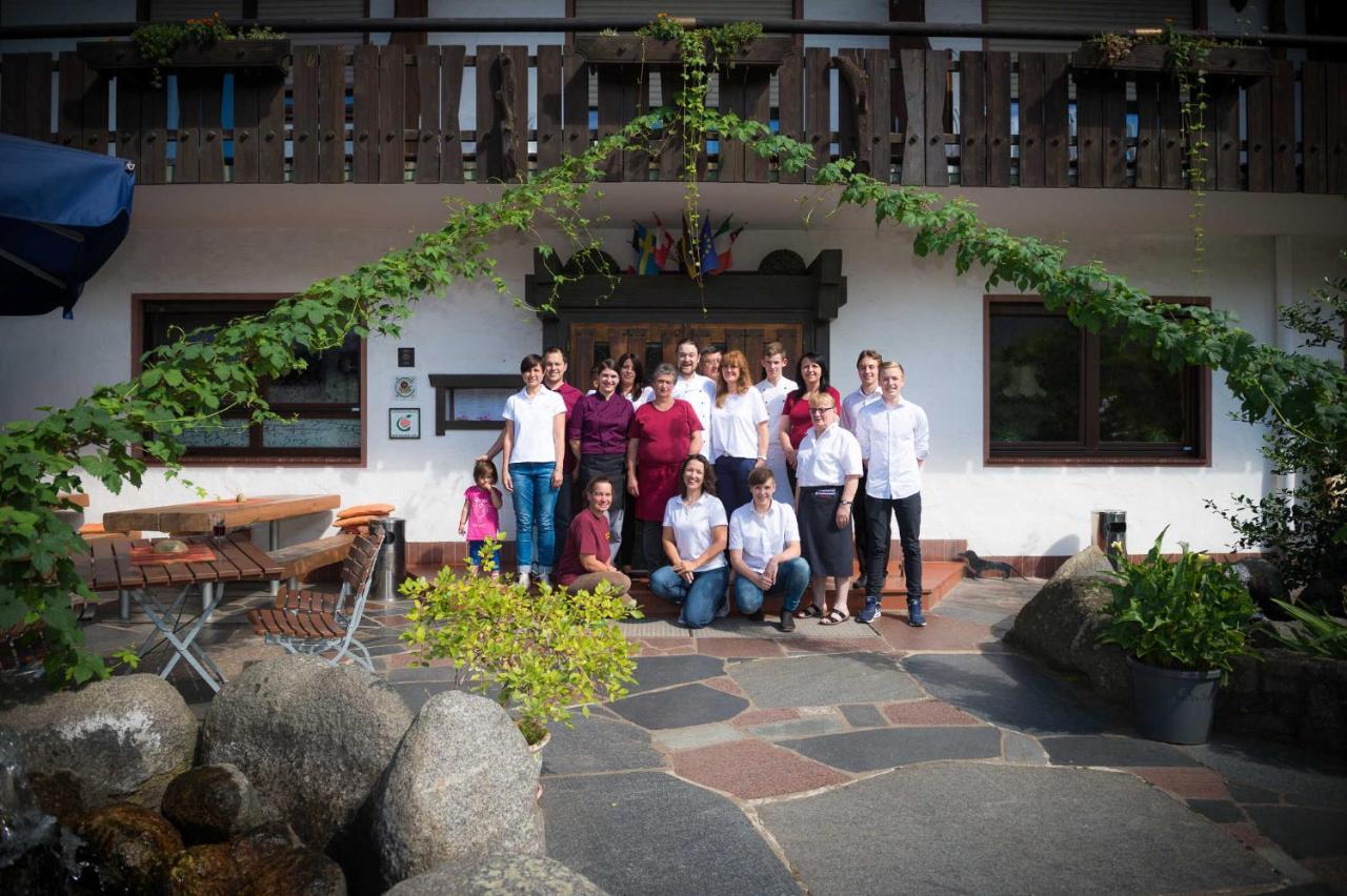 Landgasthof Brunnenwirt Zum Meenzer Fischbachtal المظهر الخارجي الصورة